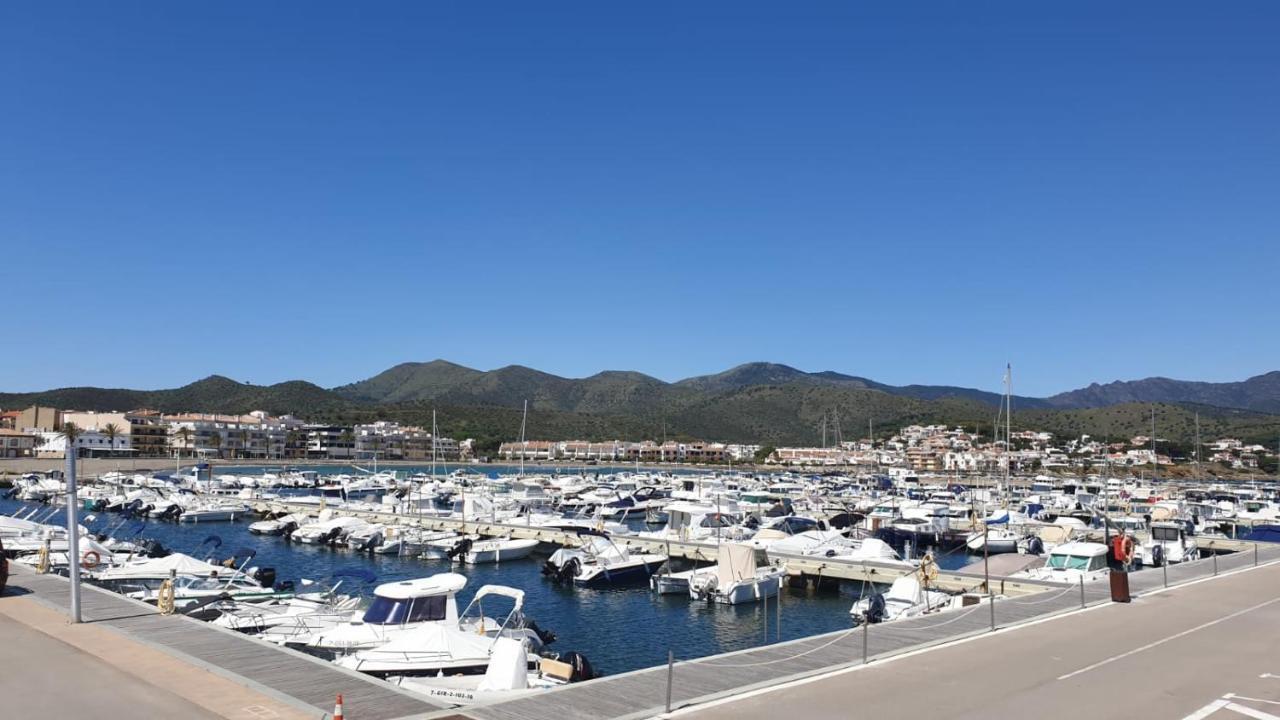 Port De Llanca , La Miranda公寓 外观 照片